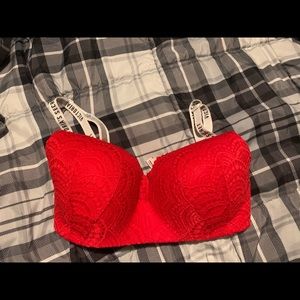 Victoria’s Secret bra